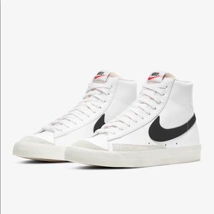 Men’s 10 - Nike Blazer Mid 77 Vintage BRAND NEW!